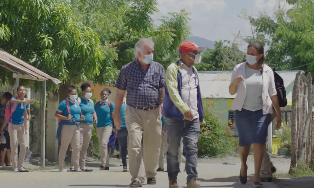 Beyond-borders-in-the-Dominican-Republic-and-Haiti